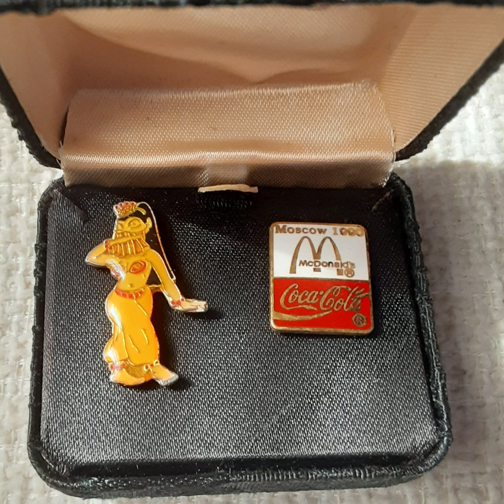 Vintage Mcdonalds Coca Cola Moscow 1990 Lapel Pin WBonus Belly Dancer 25$